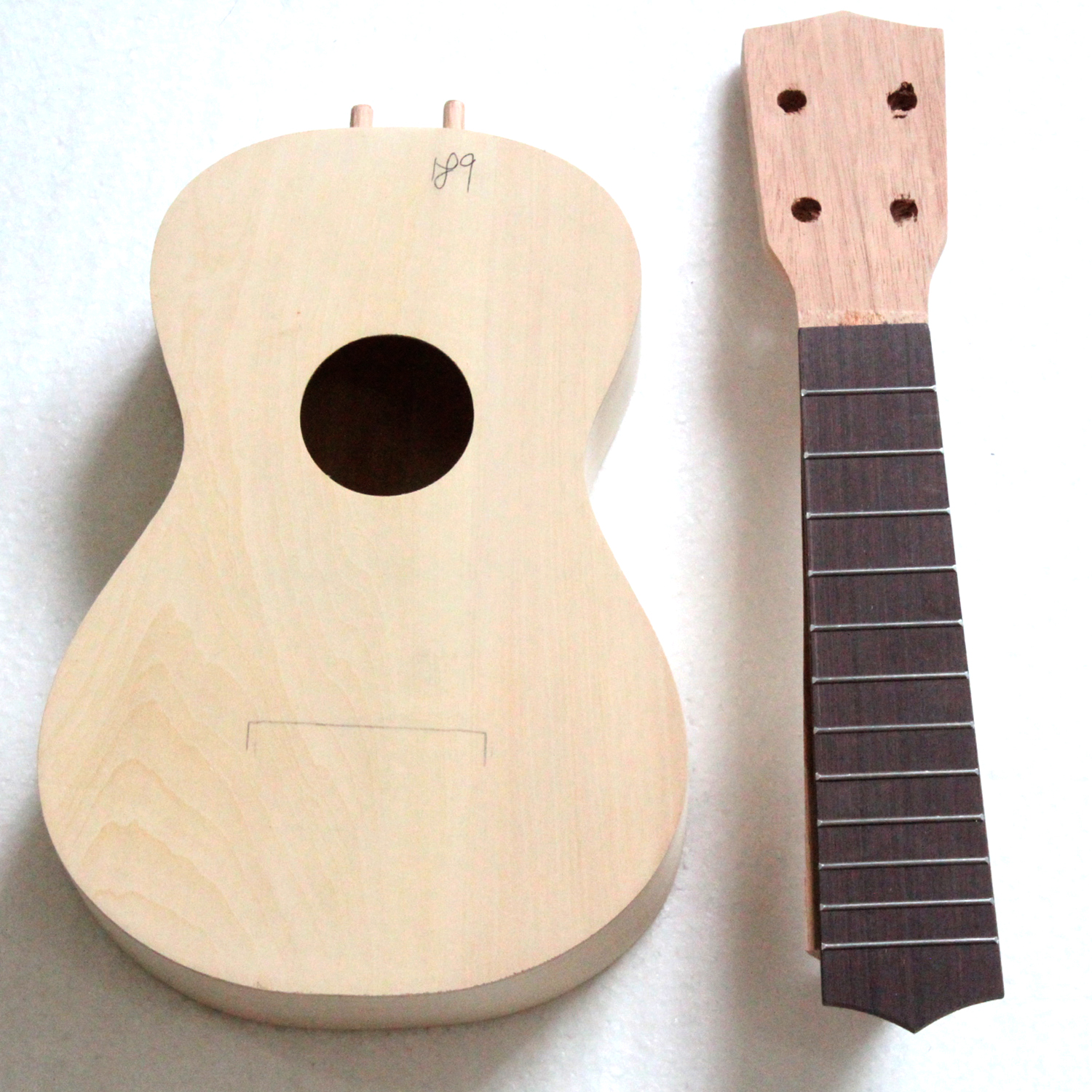 DIY 21Inch Ukulele Make Your Own Soprano Ukulele Kit(UKK 21)