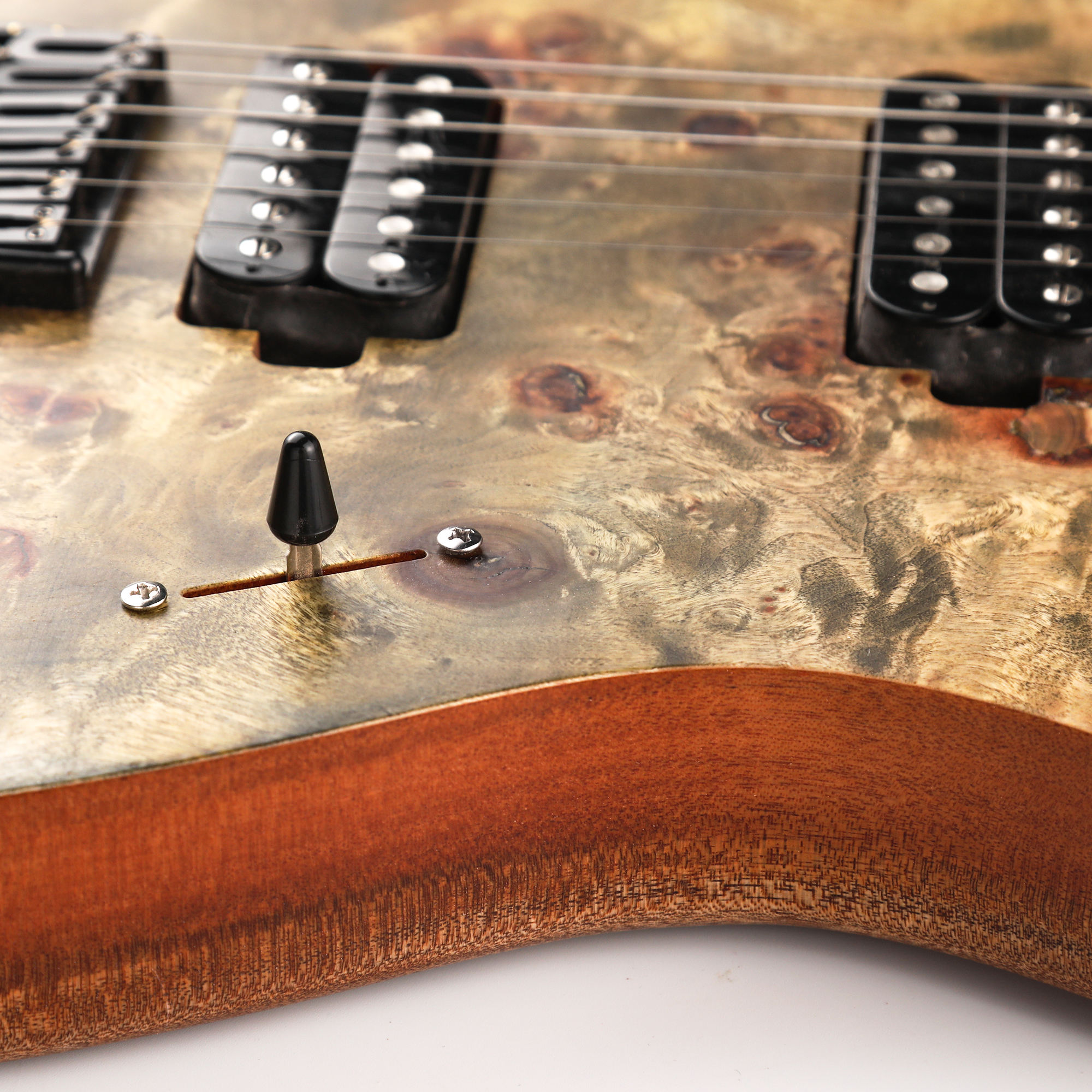 2022 Latest Design high quality 6 string mahogany rare electric guitar of stringed instrument(HF11)