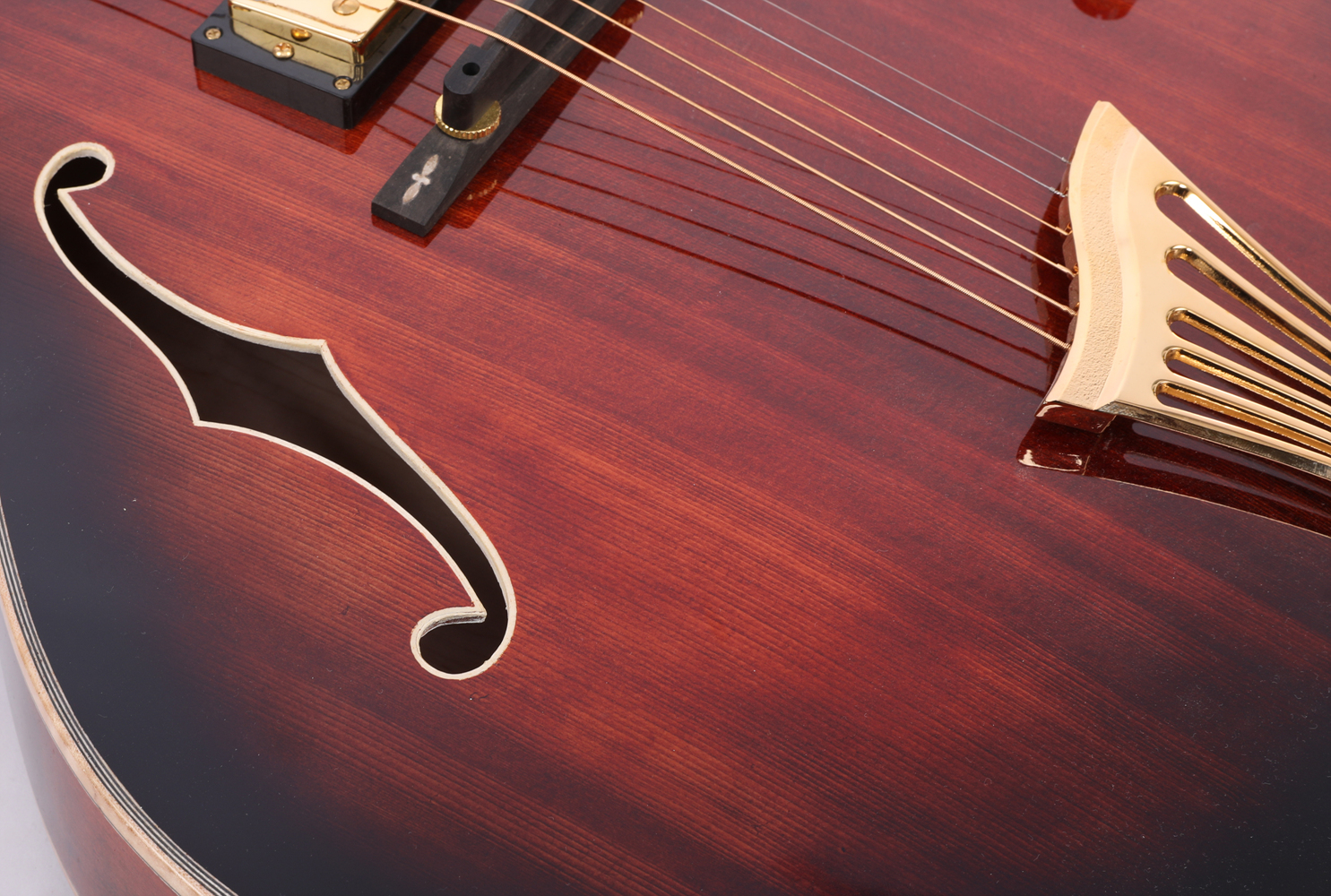 Batking AAA Hand Carved Super 400 Archtop Jazz Guitar ( AT04)