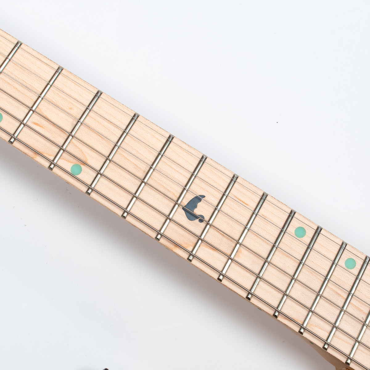 Batking 6 String Fanned Fret Headless Electric Travel Guitar with Multiscale Birdeyes Fingerboard Of Luminous Inlay